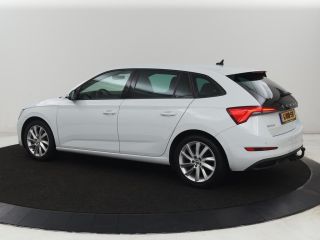 Skoda Scala 1.0 TSI Sport | Automaat | Trekhaak | Carplay | 17'' | Sportstoelen | Full LED | Parkeerhulp | Cl...