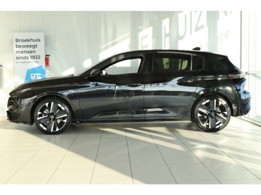 Peugeot 308 GT | Driver Sport Pack | Elektrische parkeerrem | Extra getinte achterste zijruiten en achterruit ActivLease financial lease