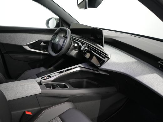 Peugeot e-3008 Allure | Elektrische parkeerrem | Extra getinte achterste zijruiten en achterruit ActivLease financial lease