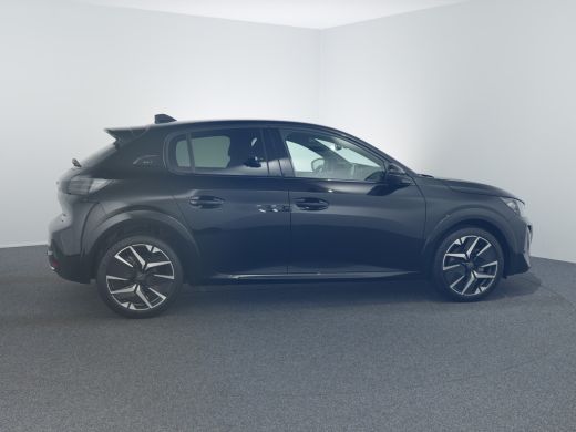 Peugeot 208 GT | Adaptieve cruise control met Stop&Go functie | Armsteunen op de voorportieren bekleed met ku... ActivLease financial lease