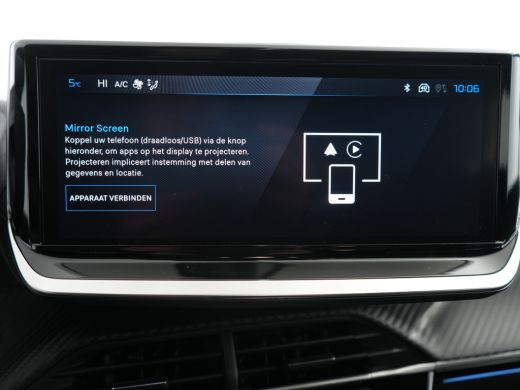 Peugeot 208 GT | Adaptieve cruise control met Stop&Go functie | Armsteunen op de voorportieren bekleed met ku... ActivLease financial lease