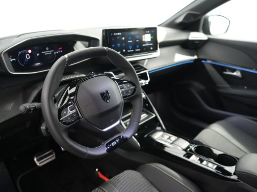 Peugeot 208 GT | Adaptieve cruise control met Stop&Go functie | Armsteunen op de voorportieren bekleed met ku... ActivLease financial lease