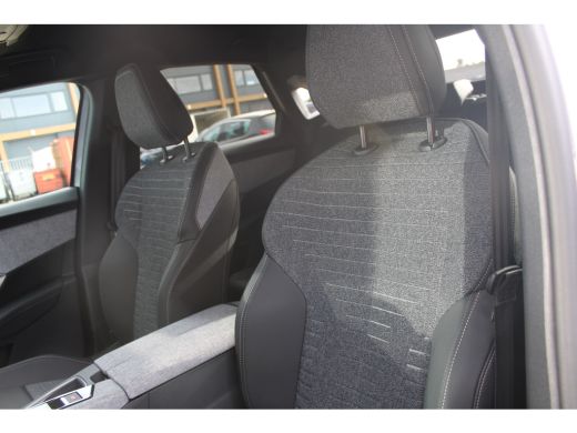 Peugeot 3008 Allure | Advanced Active Safety Brake met camera en radar (Pack Safety Plus) | Climate Control | ... ActivLease financial lease