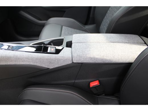 Peugeot 3008 Allure | Advanced Active Safety Brake met camera en radar (Pack Safety Plus) | Climate Control | ... ActivLease financial lease