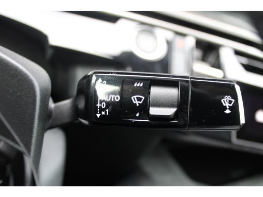 Peugeot 3008 Allure | Advanced Active Safety Brake met camera en radar (Pack Safety Plus) | Climate Control | ... ActivLease financial lease