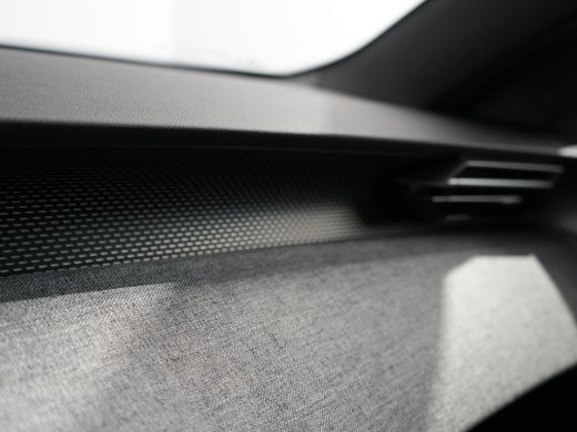 Peugeot 5008 GT Exclusive - Elektrisch | Adaptieve cruise control met Stop&Go functie | LED 3D-achterlichten |... ActivLease financial lease