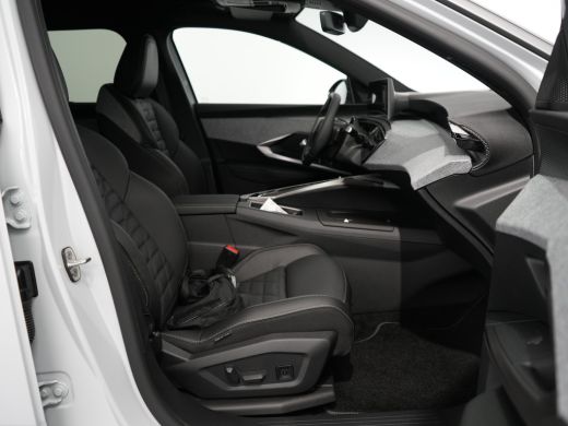 Peugeot 5008 GT Exclusive - Elektrisch | Adaptieve cruise control met Stop&Go functie | LED 3D-achterlichten |... ActivLease financial lease