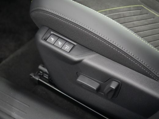 Peugeot e-208 GT | Adaptieve cruise control met Stop&Go functie | Elektrische parkeerrem | Elektrische parkeerrem ActivLease financial lease