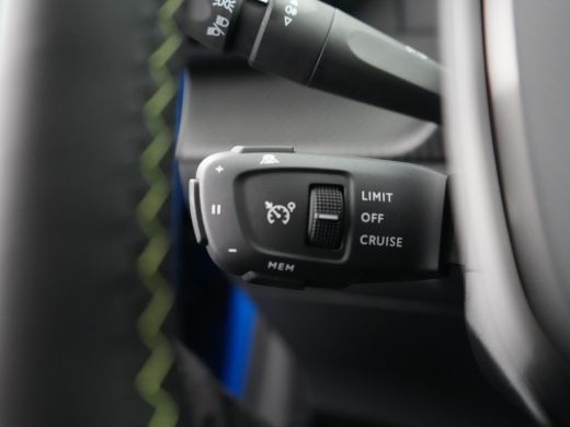 Peugeot e-208 GT | Adaptieve cruise control met Stop&Go functie | Elektrische parkeerrem | Elektrische parkeerrem ActivLease financial lease