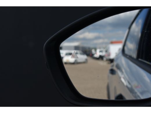 Opel Frontera GS - Electric | 11 kW boordlader | 17" Lichtmetalen velgen in Zwart met 215/60 R17 banden | Achte... ActivLease financial lease