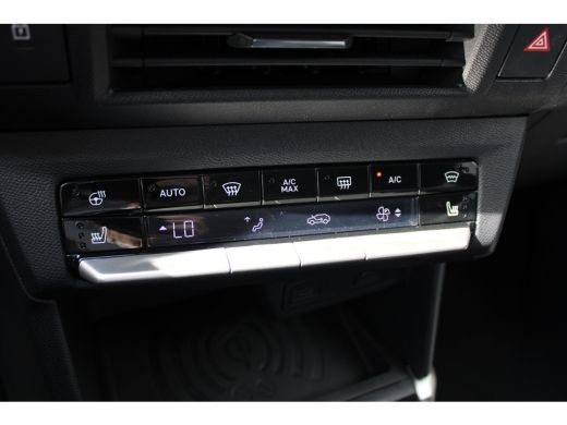 Opel Frontera GS - Electric | 11 kW boordlader | 17" Lichtmetalen velgen in Zwart met 215/60 R17 banden | Achte... ActivLease financial lease