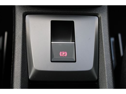 Opel Frontera GS - Electric | 11 kW boordlader | 17" Lichtmetalen velgen in Zwart met 215/60 R17 banden | Achte... ActivLease financial lease