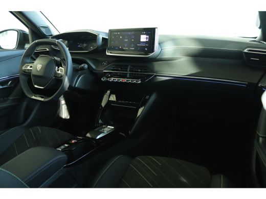 Peugeot 2008 GT | Active Safety Brake met camera en radar (automatisch noodremsysteem) met Distance Alert (waa... ActivLease financial lease