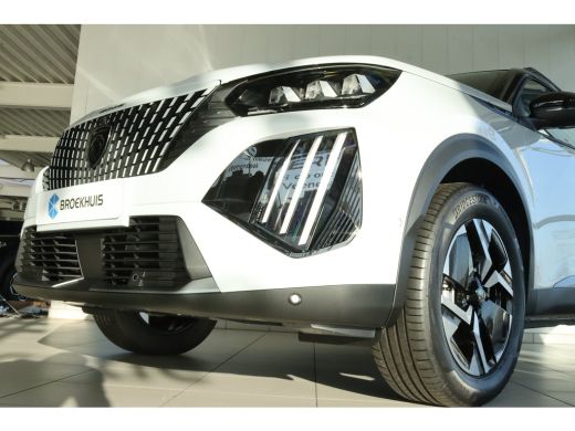 Peugeot 2008 GT | Active Safety Brake met camera en radar (automatisch noodremsysteem) met Distance Alert (waa... ActivLease financial lease