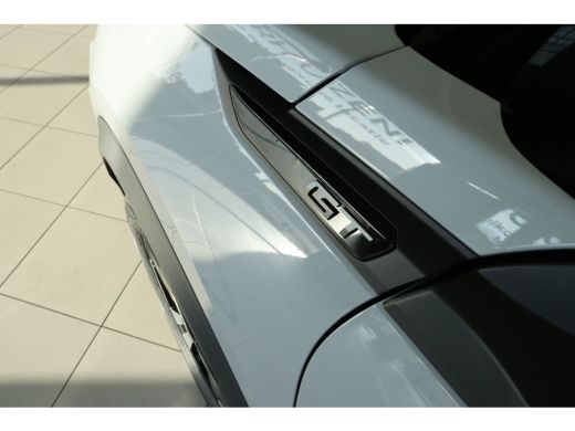 Peugeot 2008 GT | Active Safety Brake met camera en radar (automatisch noodremsysteem) met Distance Alert (waa... ActivLease financial lease