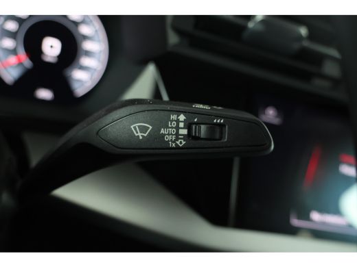 Audi A3 Limousine 30 TFSI S edition S-Line, Volleder, Digital Dash, BOM VOL!! ActivLease financial lease