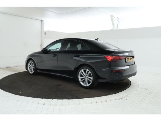 Audi A3 Limousine 30 TFSI S edition S-Line, Volleder, Digital Dash, BOM VOL!! ActivLease financial lease