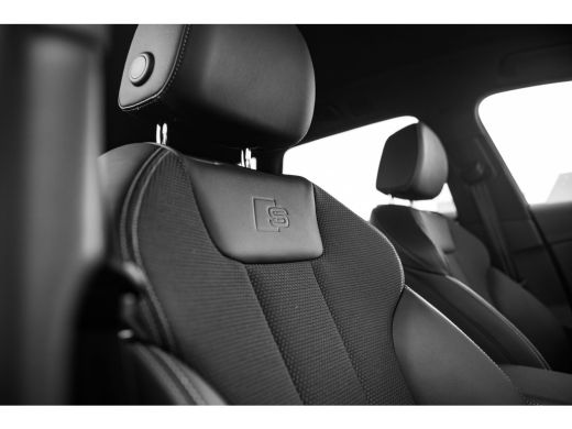 Audi A4 Avant 35 TFSI S edition Competition | S-Line | Achteruitrijcamera | 19" | ActivLease financial lease