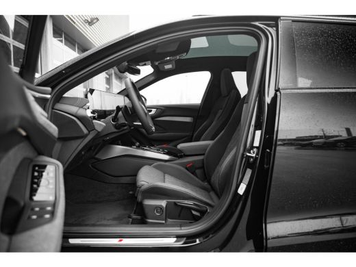 Audi A5 Avant 2.0 e-hybrid quattro S edition | Panoramadak | 360 camera | Passenger Display | Stoelverwar... ActivLease financial lease