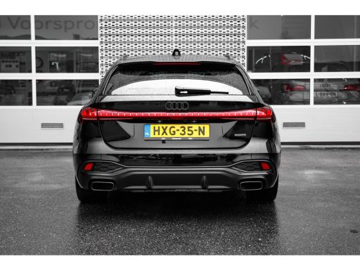 Audi A5 Avant 2.0 e-hybrid quattro S edition | Panoramadak | 360 camera | Passenger Display | Stoelverwar... ActivLease financial lease