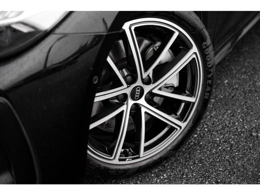 Audi A5 Avant 2.0 e-hybrid quattro S edition | Panoramadak | 360 camera | Passenger Display | Stoelverwar... ActivLease financial lease