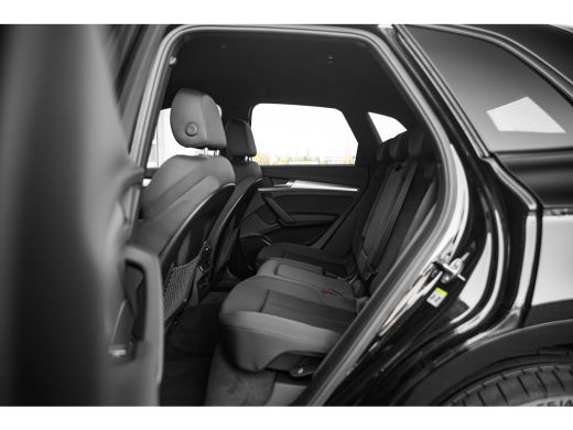 Audi Q5 50 TFSI e S edition | Massagestoelen | Achteruitrijcamera | Stoelverwarming | ACC | ActivLease financial lease