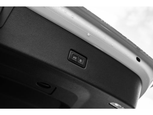 Audi Q8 55 TFSI e quattro Pro Line S 394 PK | Trekhaak | B&O Advanced | Headup Display | Panoramadak | El... ActivLease financial lease