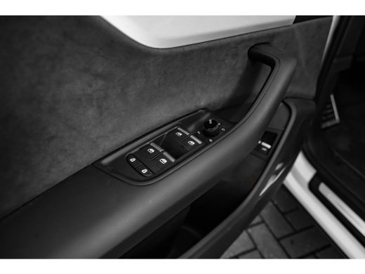 Audi Q8 55 TFSI e quattro Pro Line S 394 PK | Trekhaak | B&O Advanced | Headup Display | Panoramadak | El... ActivLease financial lease