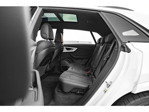 Audi Q8 55 TFSI e quattro Pro Line S 394 PK | Trekhaak | B&O Advanced | Headup Display | Panoramadak | El... ActivLease financial lease