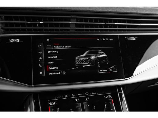 Audi Q8 55 TFSI e quattro Pro Line S 394 PK | Trekhaak | B&O Advanced | Headup Display | Panoramadak | El... ActivLease financial lease