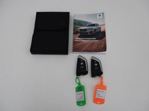 BMW X1 xDrive25e Executive | Leder | Adaptive cruise | Navigatie | 18'' | Full LED | Parkeerhulp | Clima... ActivLease financial lease