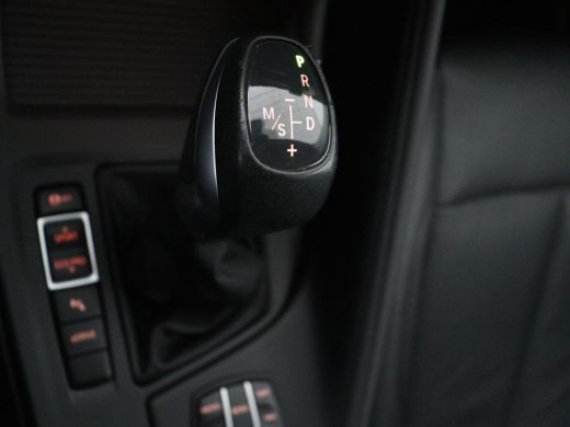 BMW X1 xDrive25e Executive | Leder | Adaptive cruise | Navigatie | 18'' | Full LED | Parkeerhulp | Clima... ActivLease financial lease