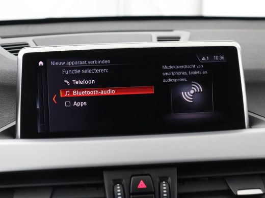 BMW X1 xDrive25e Executive | Leder | Adaptive cruise | Navigatie | 18'' | Full LED | Parkeerhulp | Clima... ActivLease financial lease