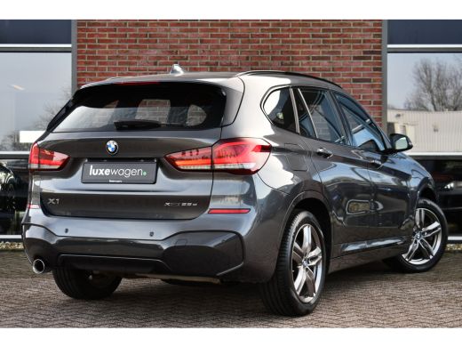 BMW X1 xDrive25e M-Sport Shadowline El-Klep 18inch Stoelverw ActivLease financial lease