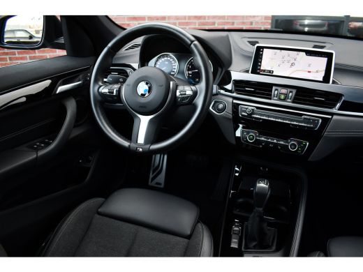 BMW X1 xDrive25e M-Sport Shadowline El-Klep 18inch Stoelverw ActivLease financial lease