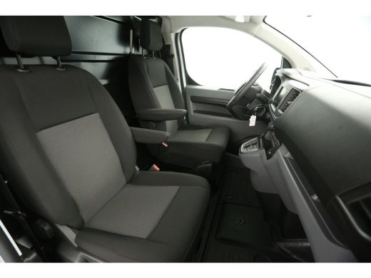 Citroën &euml;-Jumpy 75 kWh L3H1 | Snelladen | SOH 91% | Airco | Cruise | Camera | Carplay | Trekhaak ActivLease financial lease