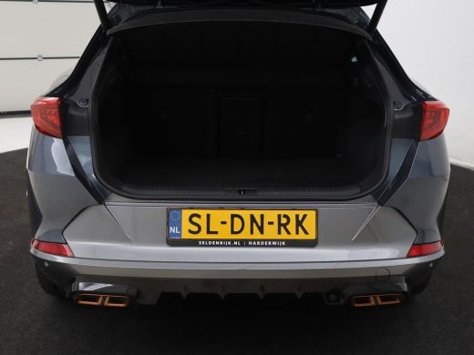 CUPRA Formentor 1.4 eHybrid VZ | 245pk | Leder | Stoelverwarming | 360 Camera | Carplay | Sfeerverlichting | Navi... ActivLease financial lease