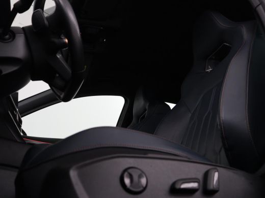 CUPRA Formentor 1.4 eHybrid VZ | 245pk | Leder | Stoelverwarming | 360 Camera | Carplay | Sfeerverlichting | Navi... ActivLease financial lease