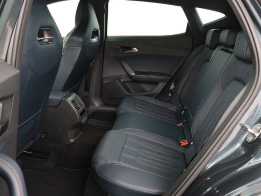 CUPRA Formentor 1.4 eHybrid VZ | 245pk | Leder | Stoelverwarming | 360 Camera | Carplay | Sfeerverlichting | Navi... ActivLease financial lease