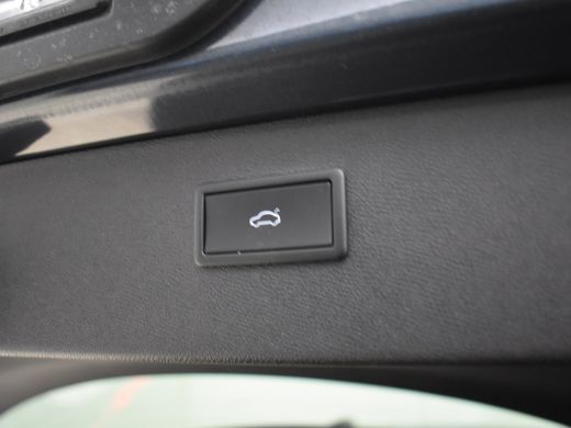 CUPRA Formentor VZ e-Hybrid | Dodehoekdetectie | Lederen bekleding | Park assist | Camera achter | Stuur&Stoelver... ActivLease financial lease