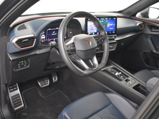 CUPRA Formentor VZ e-Hybrid | Dodehoekdetectie | Lederen bekleding | Park assist | Camera achter | Stuur&Stoelver... ActivLease financial lease