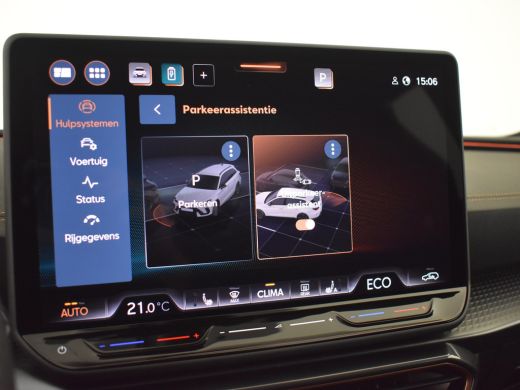 CUPRA Leon Sportstourer 1.5 e-Hybrid VZ 272PK DSG/AUTO | Trekhaak | Sennheiser audio | Dodehoekdetectie | Camera achter |... ActivLease financial lease