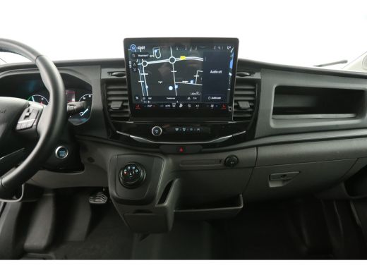 Ford E-Transit 350 L2H2 68 kWh | Snelladen | SOH 97% | Clima | Camera | Cruise | Carplay | Navi | Parkeersens. ActivLease financial lease