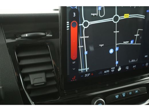 Ford E-Transit 350 L2H2 68 kWh | Snelladen | SOH 97% | Clima | Camera | Cruise | Carplay | Navi | Parkeersens. ActivLease financial lease