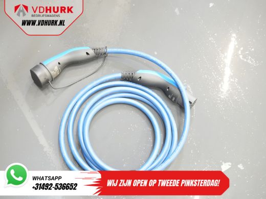 Ford E-Transit Custom Trend 65 kWh 330 km WLTP Garantie t/m 2029/ LED/ Standkachel/ Snellader/ 2.3t Trekverm./ Stuurver... ActivLease financial lease