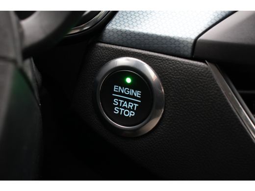 Ford Focus 1.0 Ecoboost Hybrid Active Business 125pk | Adative Cruise | Camera ActivLease financial lease