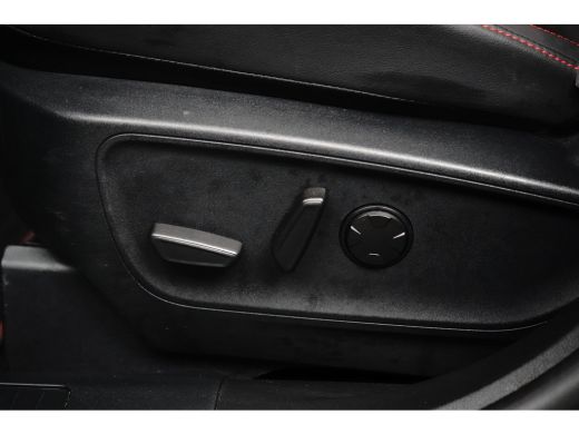 Ford Kuga 2.5 PHEV ST-Line X | Trekhaak | Matrix LED | Head-up Display | 360 Camera ActivLease financial lease