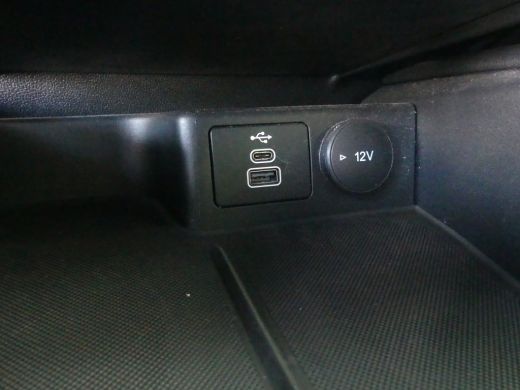 Ford Kuga 2.5 PHEV 225pk Cool & Connect | Winter Pack | Navi | PDC v+a | 17" LMV | ActivLease financial lease