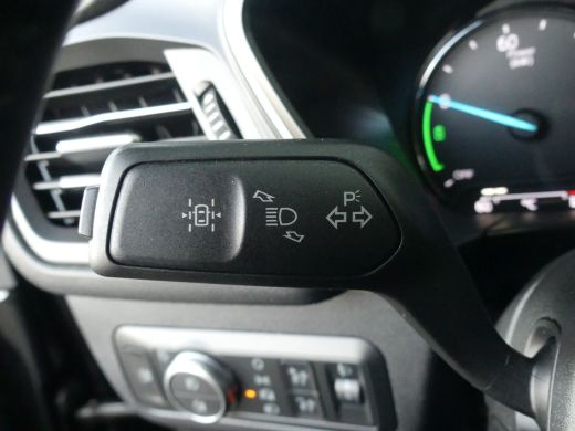 Ford Kuga 2.5 PHEV 225pk Cool & Connect | Winter Pack | Navi | PDC v+a | 17" LMV | ActivLease financial lease