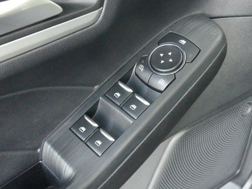 Ford Kuga 2.5 PHEV 225pk Cool & Connect | Winter Pack | Navi | PDC v+a | 17" LMV | ActivLease financial lease